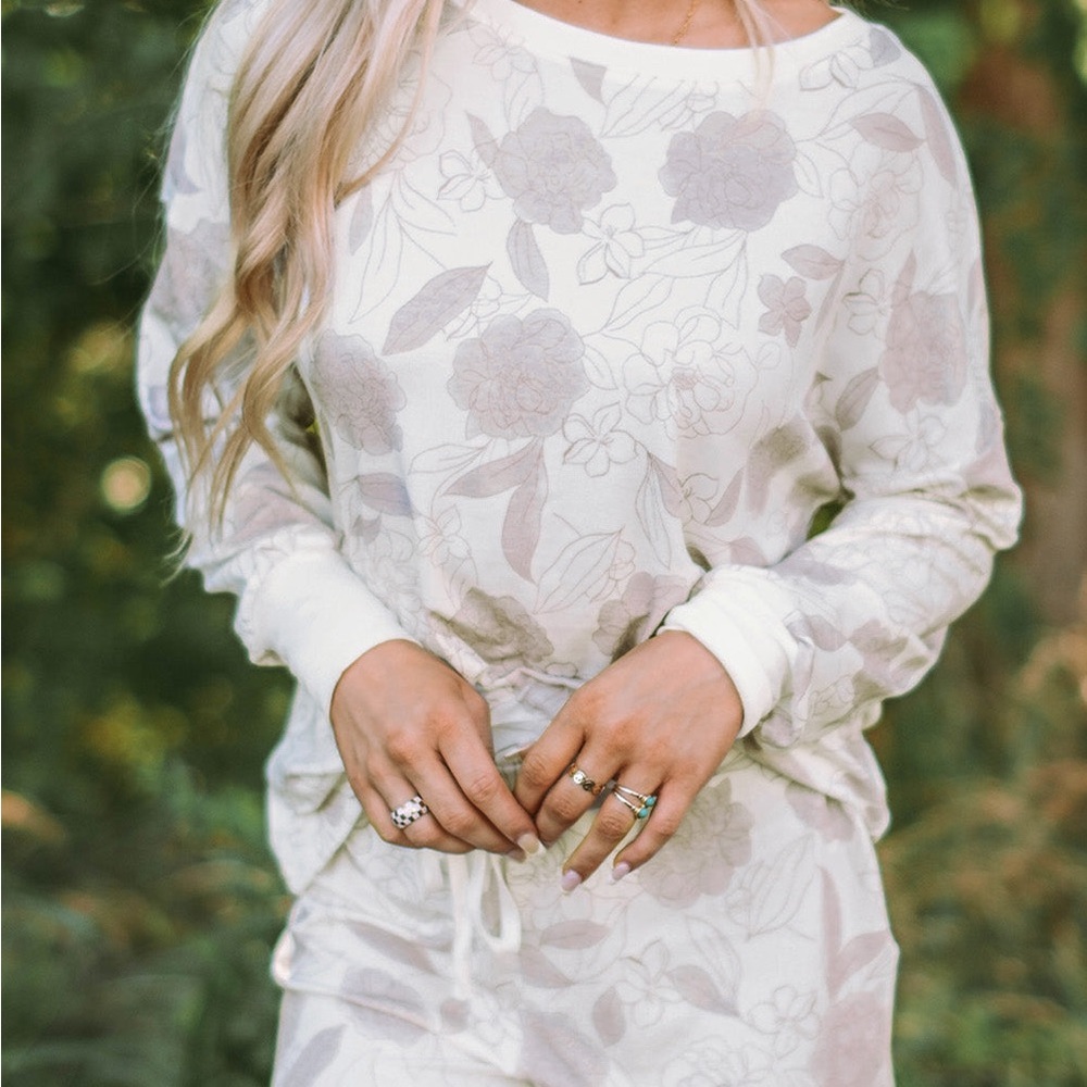 White Floral Print Top & Drawstring Shorts Loungewear Set - Picture 2 of 3